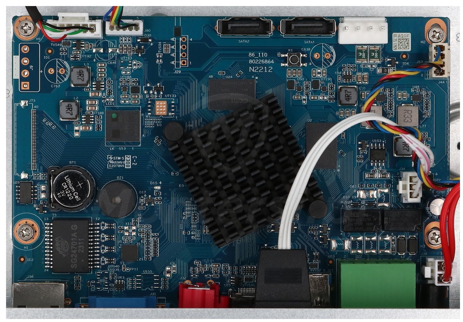 Znak_Wodny_BCS-L-NVR1602-A-4K_8_zw_1