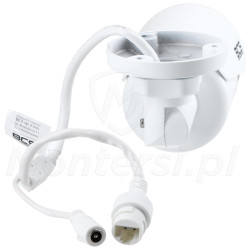 Tył kamery i złącza