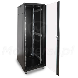 Przód-otwarte drzwi