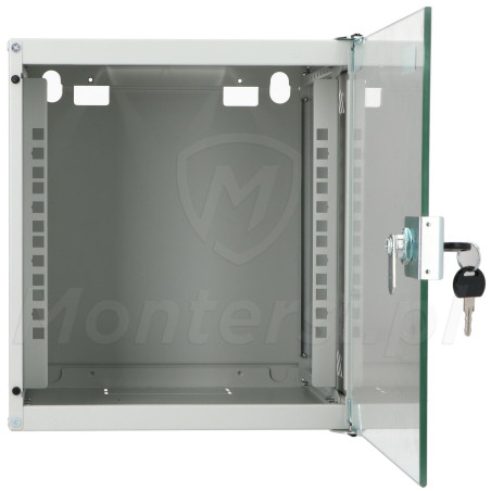 Przód-otwarte drzwi