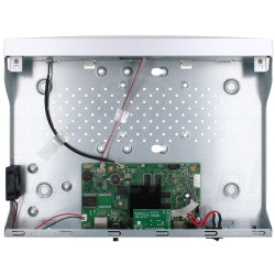 BCS-V-NVR0801-A-4KE(3) - wnętrze rejestratora