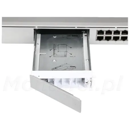 udm-pro-gigabitowy-11-portowy-zarzadzalny-switch
