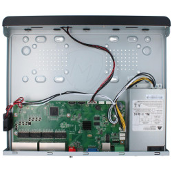 BCS-P-NVR1602-A-4KE-16P(3) - wnętrze rejestratora