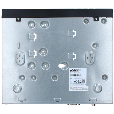 DS-7608NI-Q1(E) - tył rejestratora