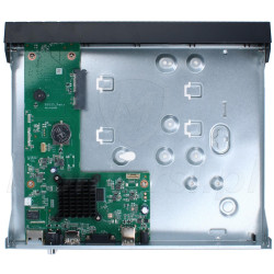 DS-7608NI-Q1(E) - wnętrze rejestratora