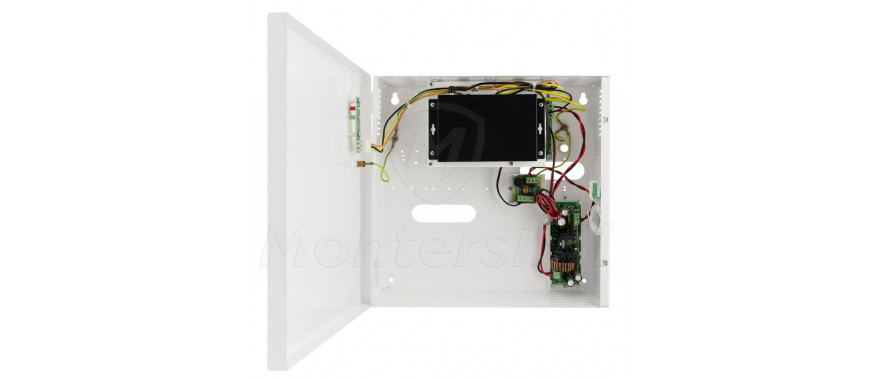 Wnętrze switcha PoE S64-B Wnętrze switcha PoE S64-B