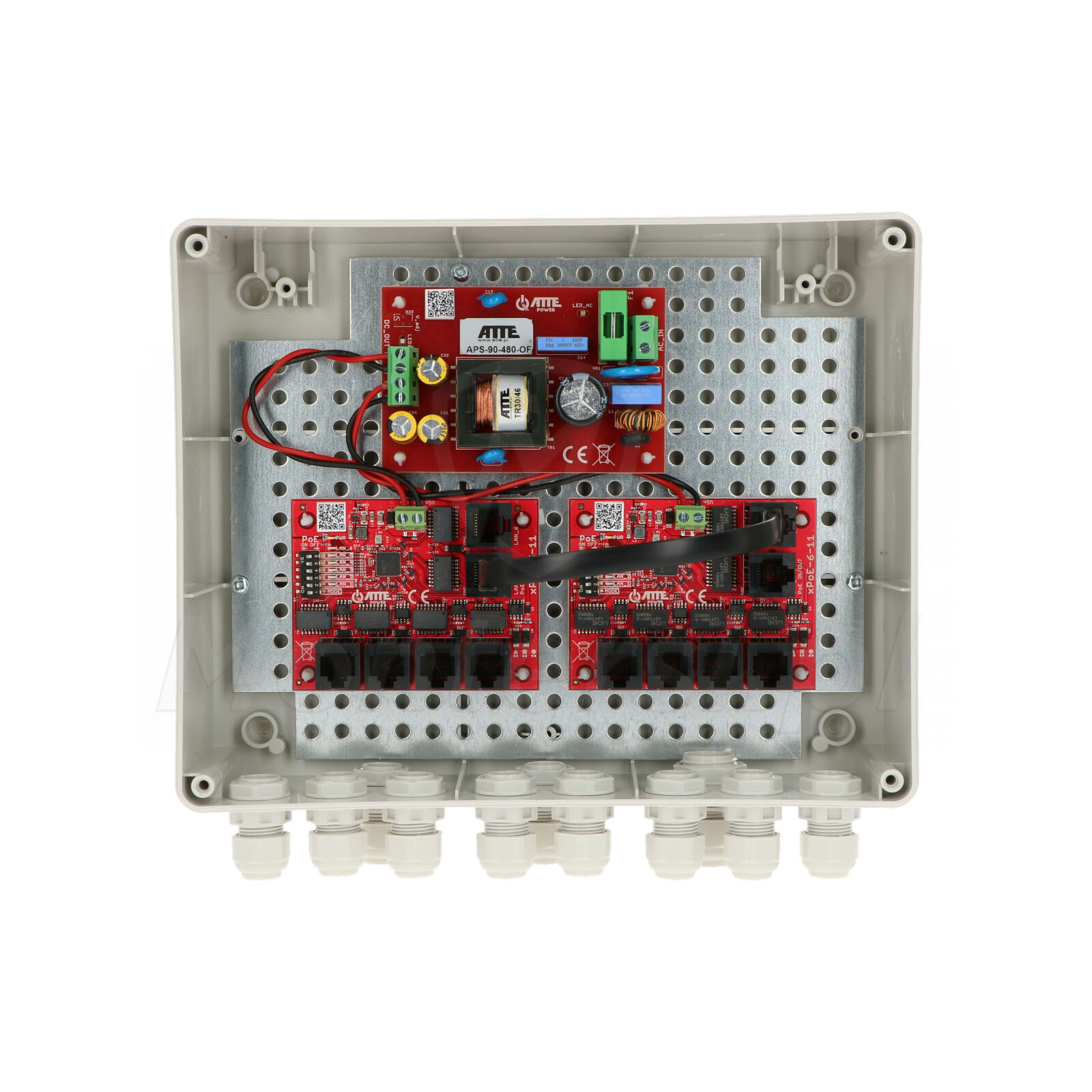 Wnętrze zestawu zasilania ATTE IP-9-11-L2