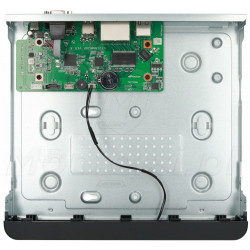 Wnętrze rejestratora IP BCS-P-NVR0401-4KE-4P-III