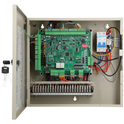 Wnętrze kontrolera dostępu DS-K2602T