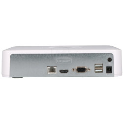 Tył rejestratora IP DS-7108NI-Q1(D)