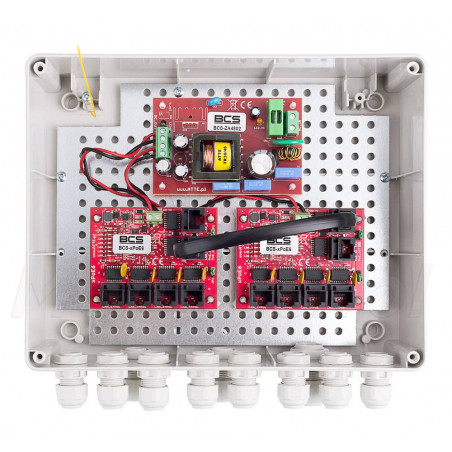 Wnętrze zasilacza PoE BCS-IP8/Z/E-S