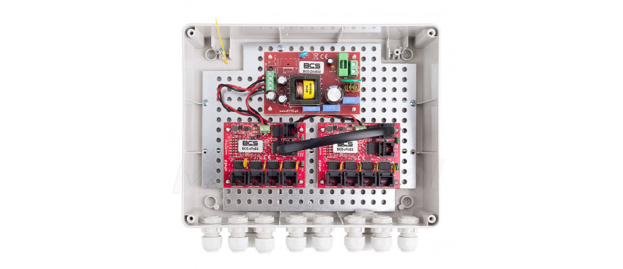 Wnętrze zasilacza PoE BCS-IP8/Z/E-S