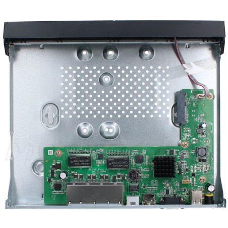 ds-7108ni-q1-8p-md-8-kanalowy-rejestrator-ip