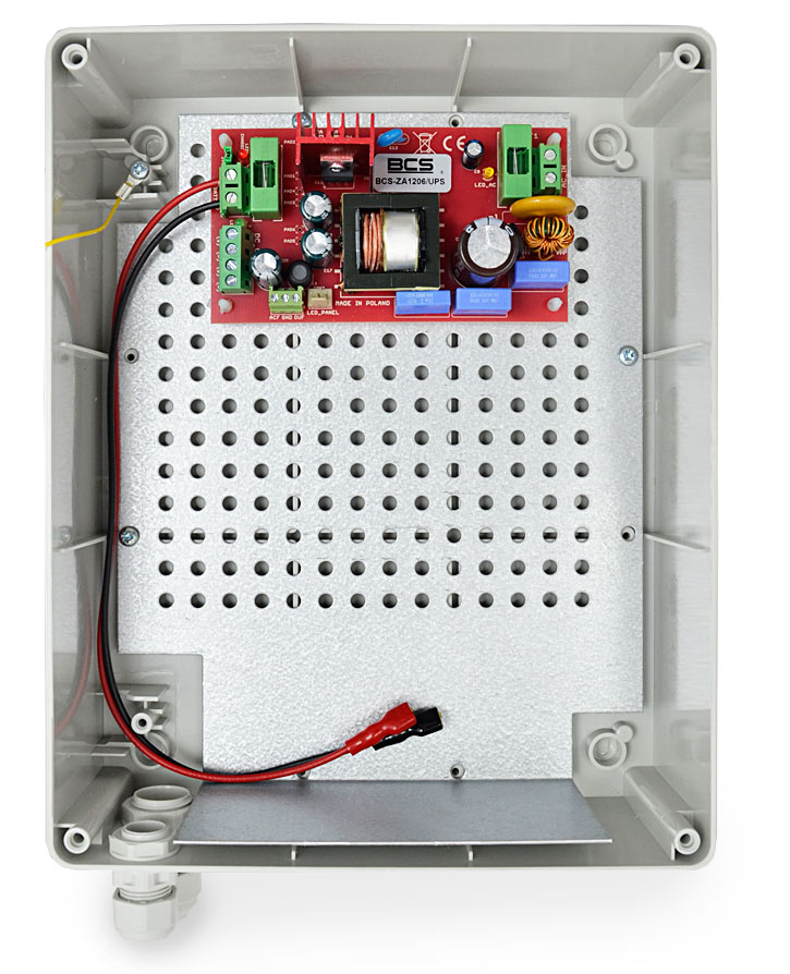 Wnętrze zasilacza BCS-ZA1206/UPS/L