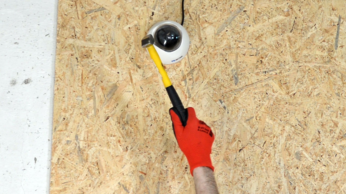 Test wytrzymałości BCS kamery