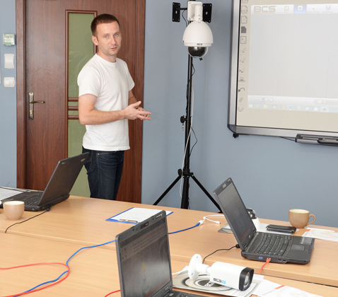 Szkolenie z podstaw monitoringu IP w oparciu o urządzenia BCS w montersi.pl