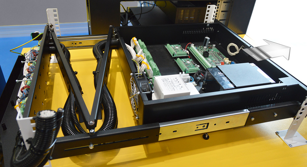 pulsar montaż centrali rack