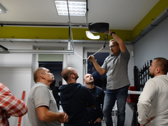 Bramy garażowe - warsztaty