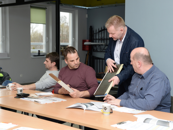 Nowe szkolenie z bram garażowych w montersi.pl