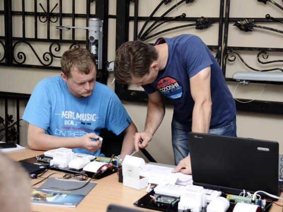 Szkolenie z podstaw systemów alarmowych - centrale SATEL VERSA 2014 w montersi.pl